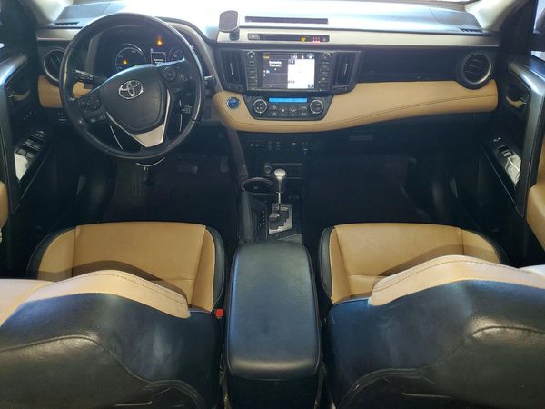 2018 TOYOTA RAV4 Ltd