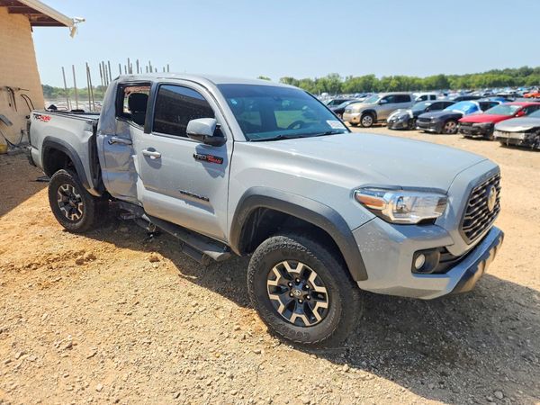 2020 TOYOTA TACOMA