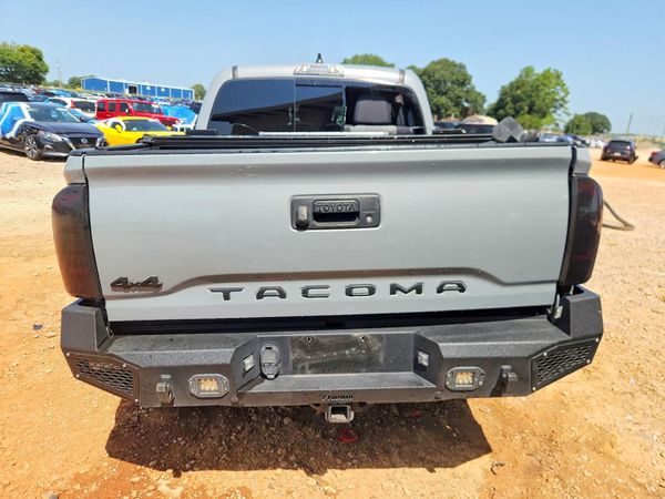 2020 TOYOTA TACOMA
