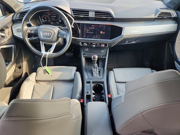 2022 AUDI Q3