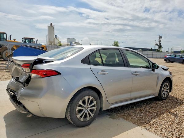 2022 TOYOTA COROLLA