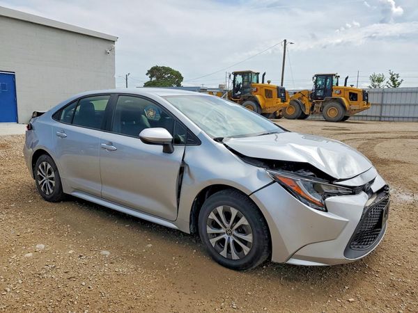 2022 TOYOTA COROLLA