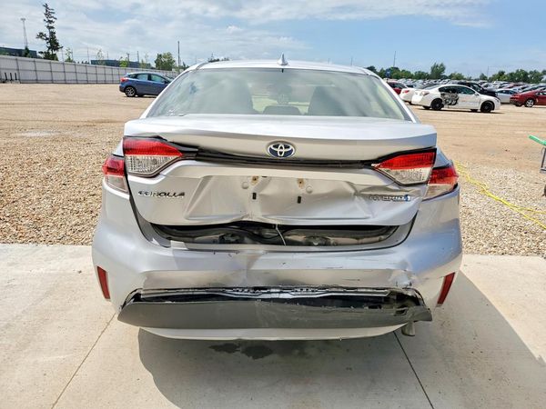2022 TOYOTA COROLLA