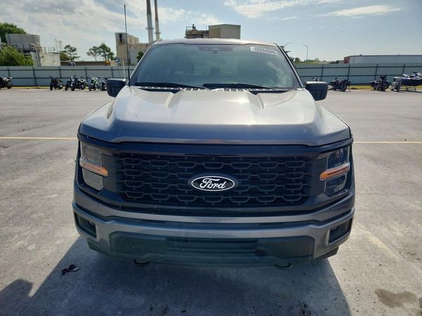 2024 FORD F150