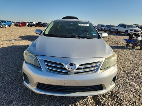 2013 TOYOTA COROLLA