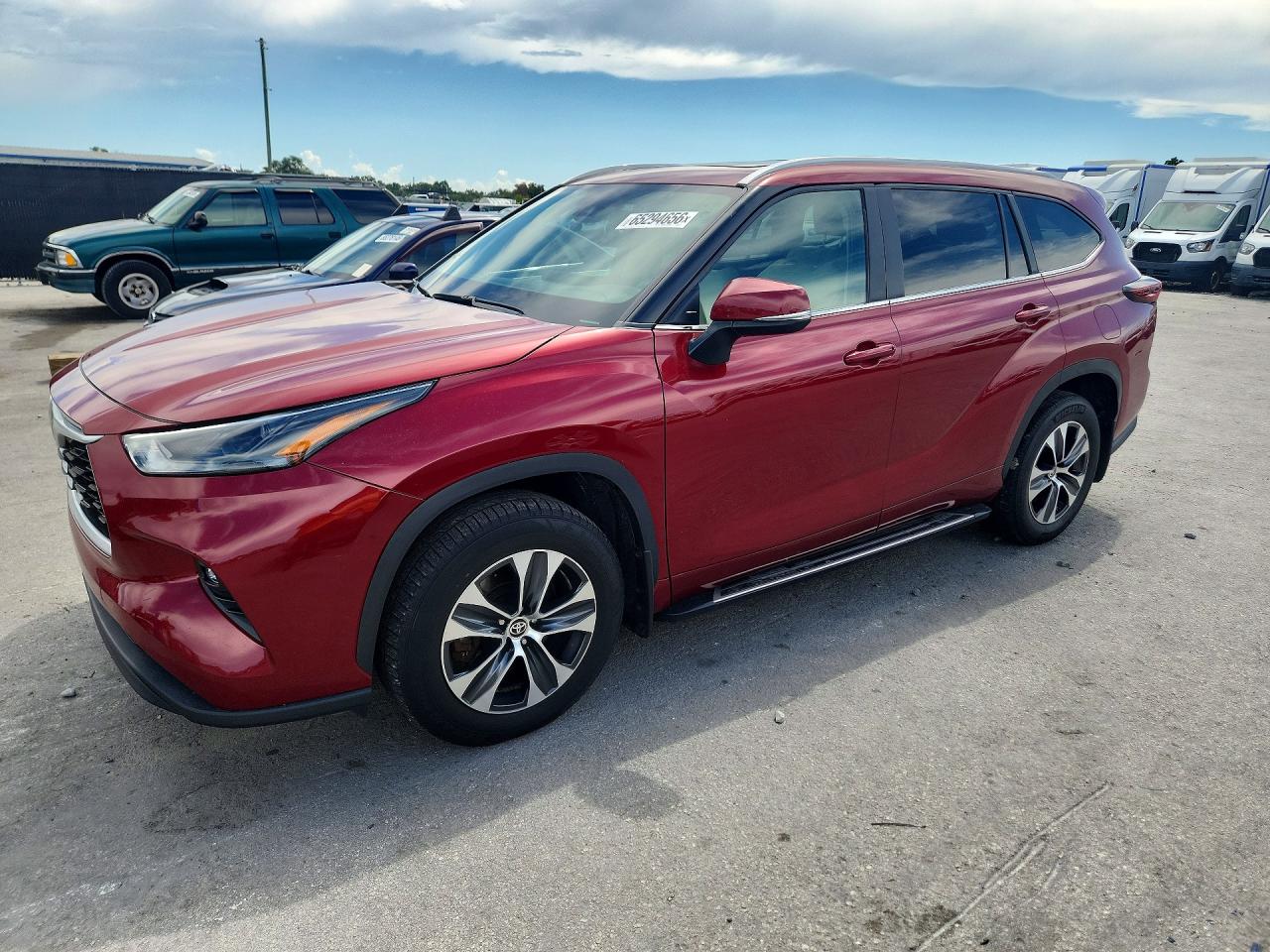 2024 TOYOTA HIGHLANDER