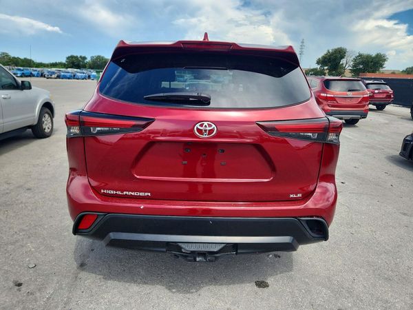 2024 TOYOTA HIGHLANDER