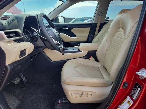2024 TOYOTA HIGHLANDER