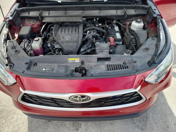 2024 TOYOTA HIGHLANDER