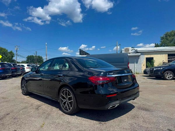 2022 MERCEDES-BENZ E E350