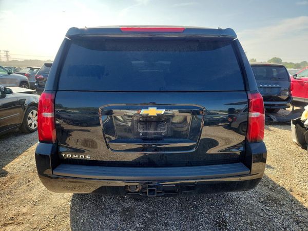 2017 CHEVROLET TAHOE LS