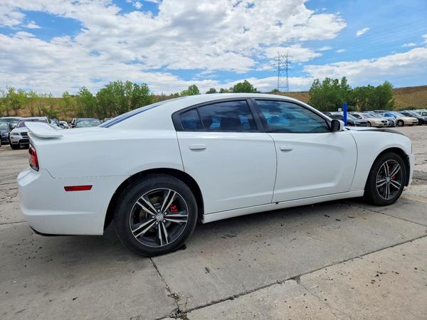 2014 DODGE CHARGER SXT