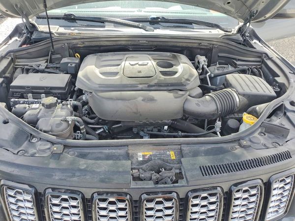 2021 JEEP GRAND CHEROKEE Laredo