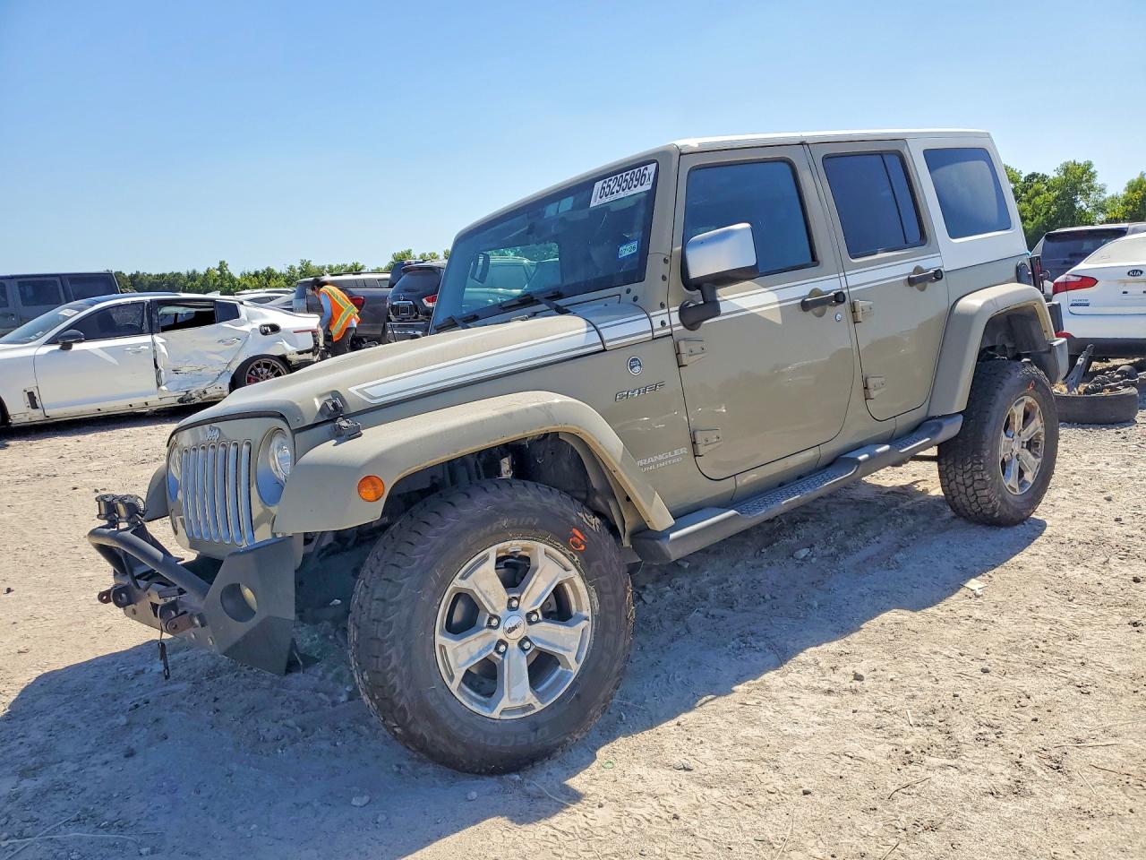 2017 JEEP WRANGLER UNLIMITED SAHARA 4X4
