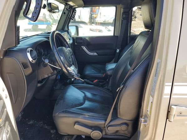 2017 JEEP WRANGLER UNLIMITED SAHARA 4X4