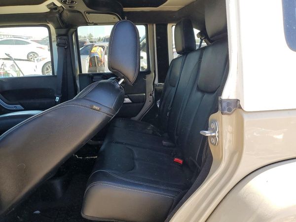 2017 JEEP WRANGLER UNLIMITED SAHARA 4X4