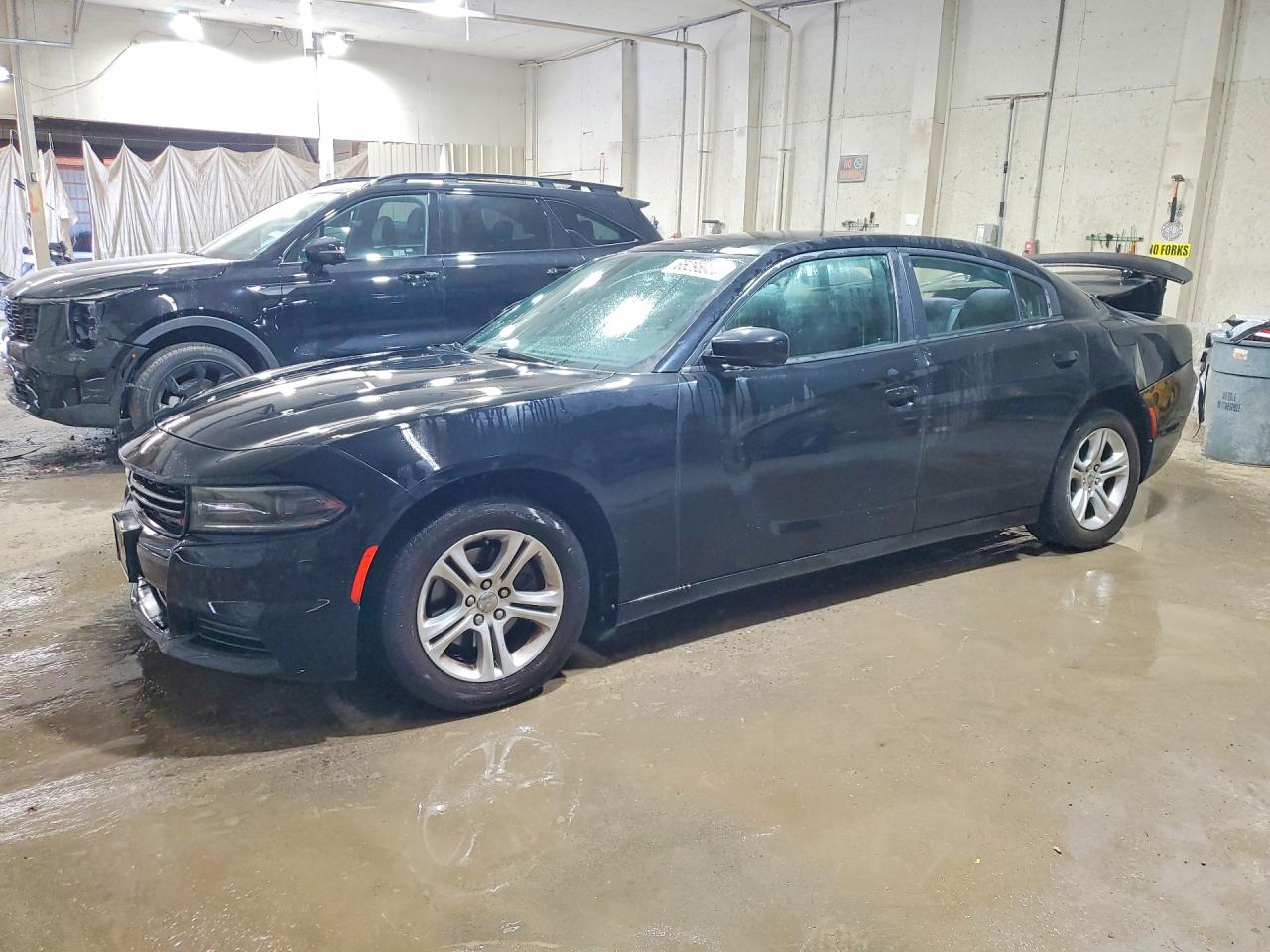 2015 DODGE CHARGER SE