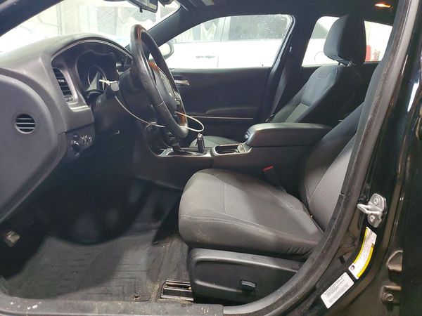 2015 DODGE CHARGER SE