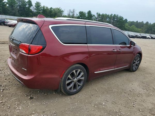 2017 CHRYSLER PACIFICA