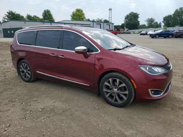 2017 CHRYSLER PACIFICA