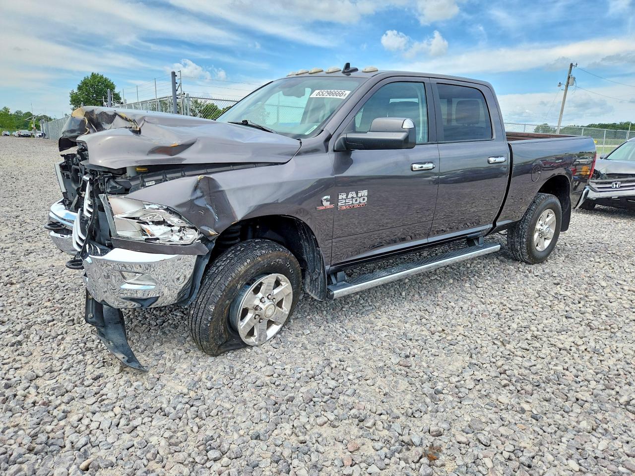 2015 RAM 2500 SLT — Front 3/4
