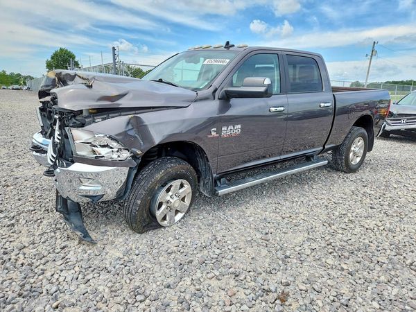 2015 RAM 2500 SLT — Front 3/4