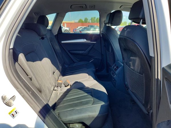 2025 AUDI Q5 quattro Premium