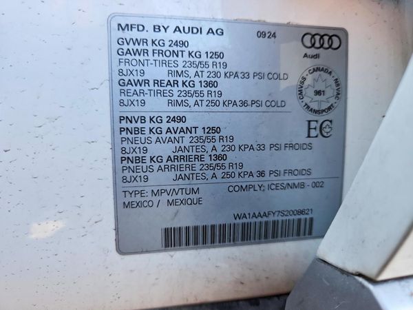 2025 AUDI Q5 quattro Premium