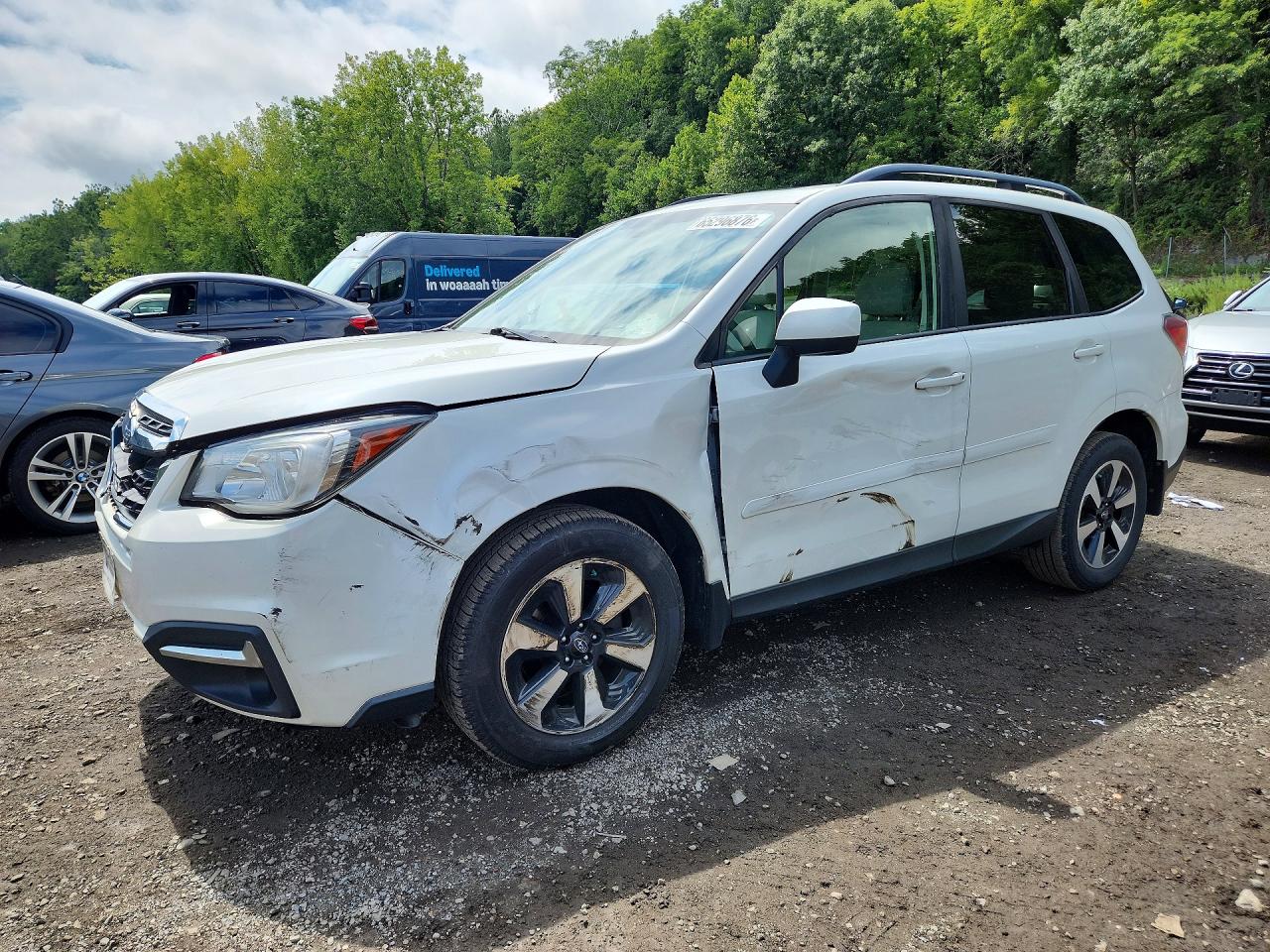 2018 SUBARU FORESTER Premium+ES