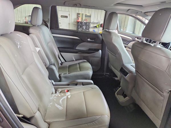 2015 TOYOTA HIGHLANDER Base/Hybrid