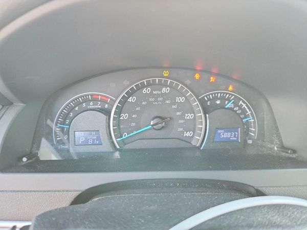 2014 TOYOTA CAMRY