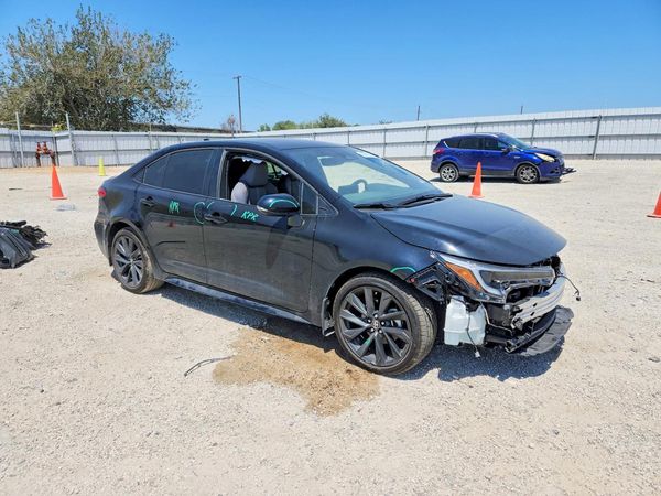 2026 TOYOTA COROLLA