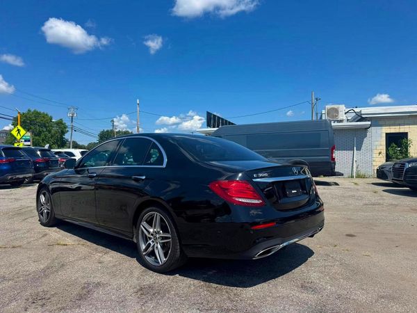 2019 MERCEDES-BENZ E E300-4M