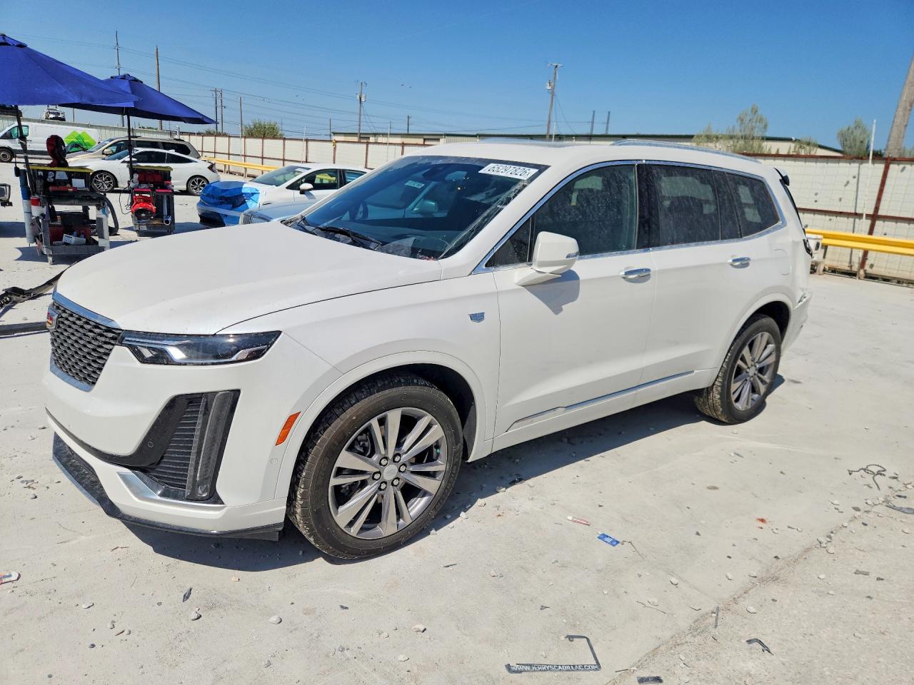 2025 CADILLAC XT6