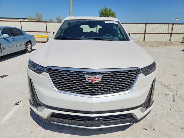 2025 CADILLAC XT6