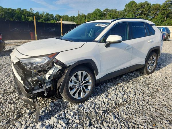 2019 TOYOTA RAV4 XLE Premium