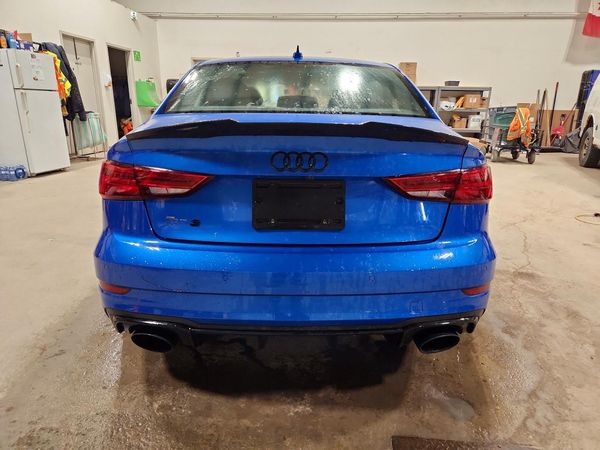 2018 AUDI RS3 quattro