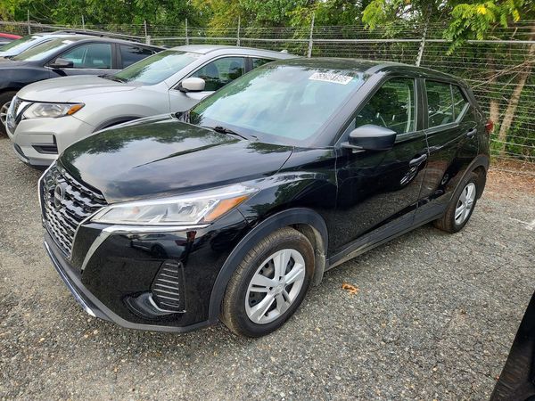 2022 NISSAN KICKS S