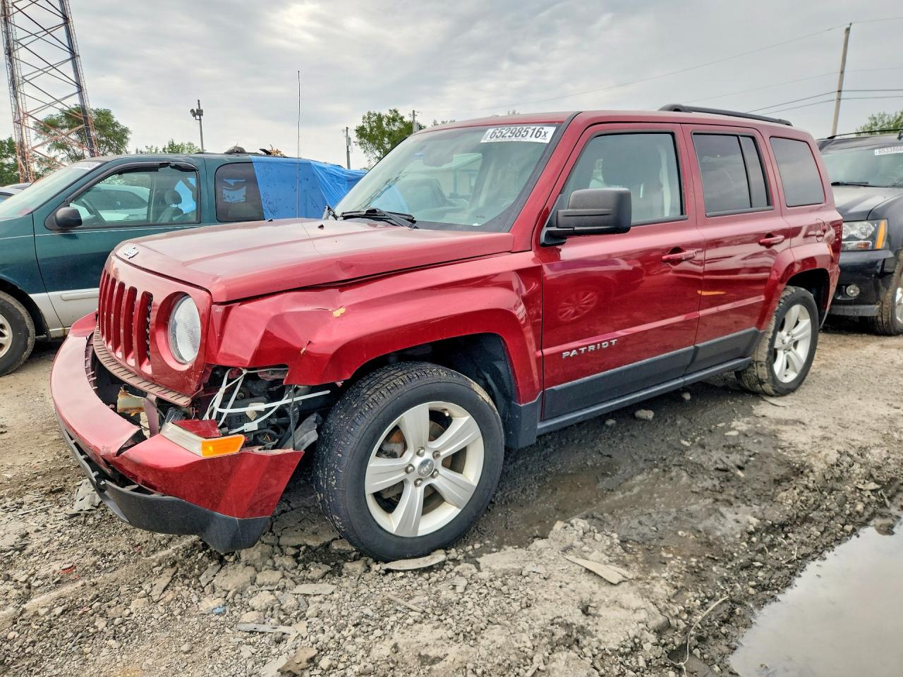 2016 JEEP PATRIOT Sport — Front 3/4