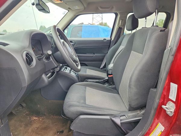 2016 JEEP PATRIOT Sport — DENT