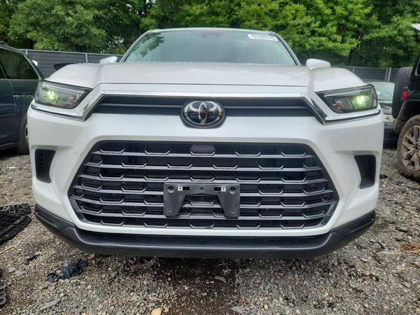 2026 TOYOTA GRAND HIGHLANDER