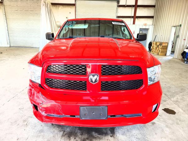 2017 RAM 1500 ST QUAD CAB 4X4