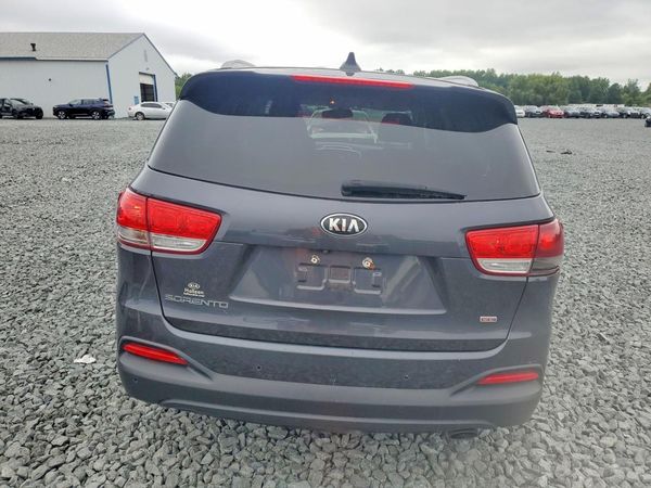 2018 KIA SORENTO L, LX