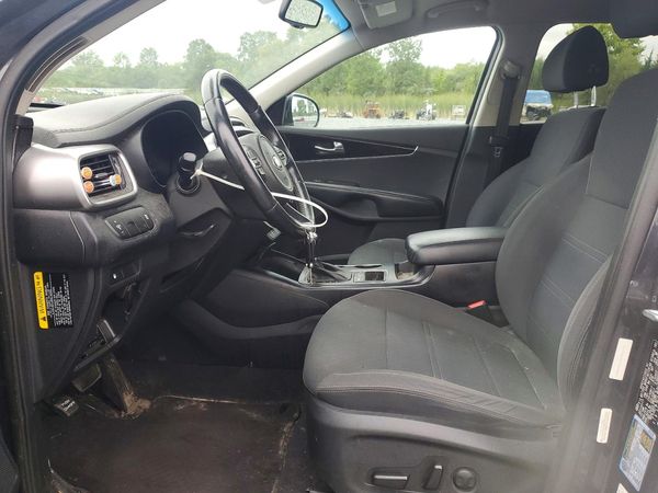 2018 KIA SORENTO L, LX