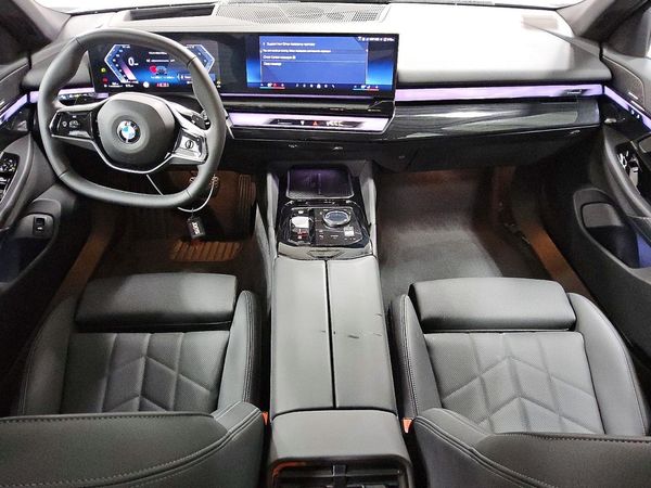 2027 BMW 540 xDrive