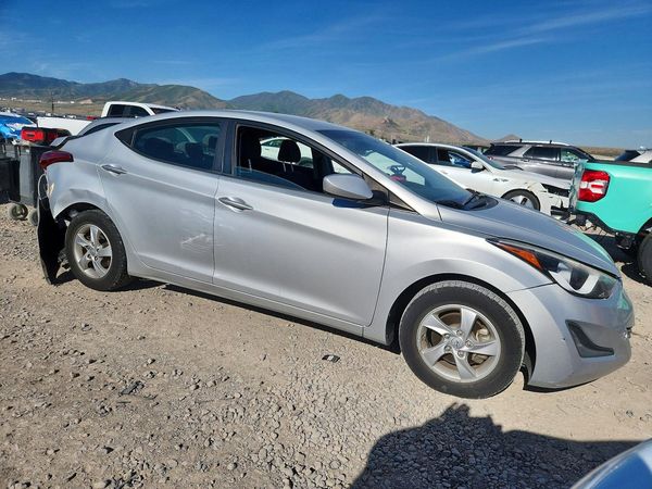 2015 HYUNDAI ELANTRA