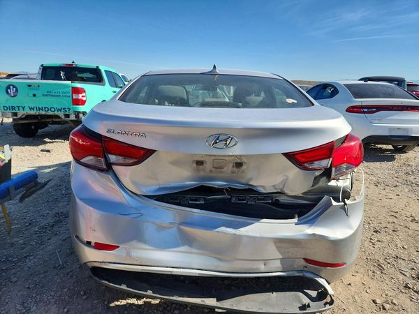 2015 HYUNDAI ELANTRA