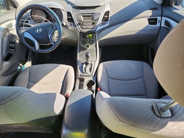 2015 HYUNDAI ELANTRA