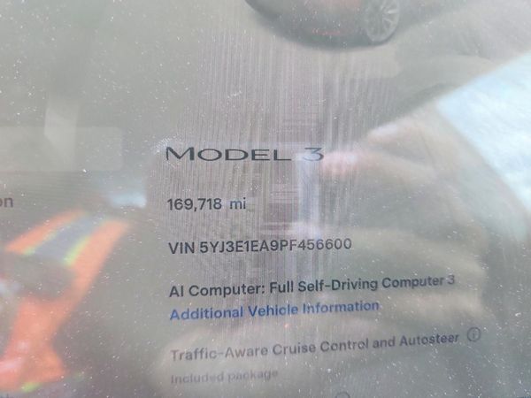 2023 TESLA MODEL 3