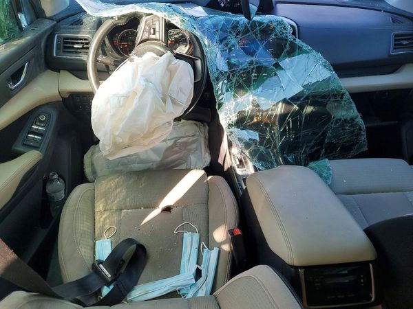 2019 SUBARU ASCENT Premium 8+ES+KA — CKPT